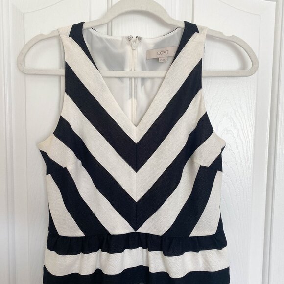 Loft Petite Womens Size 6P Black and White Stripe Work Attire Cocktail Dress - Picture 3 of 8